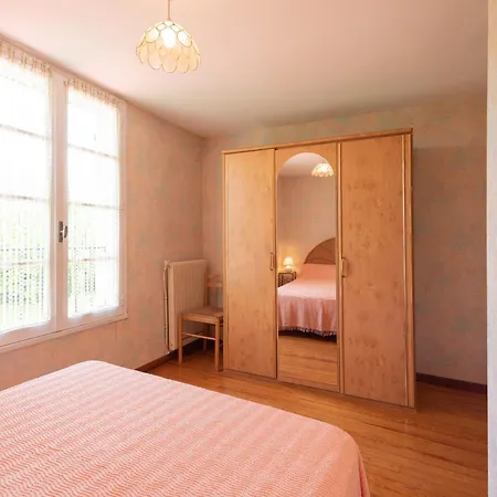 招待所 La Maison Des 2*