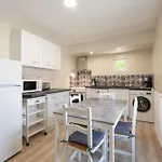 게스트하우스 La Maison Des 3*