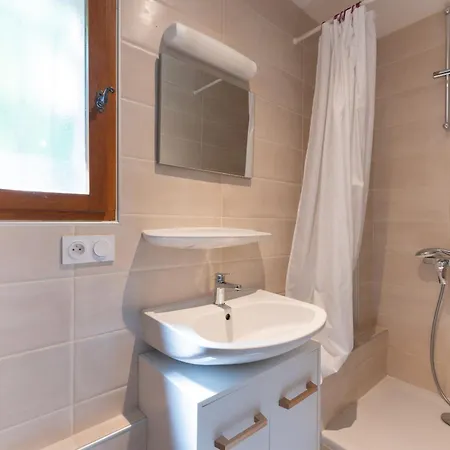 La Maison Des בית הארחה ארגלס-גזוסט