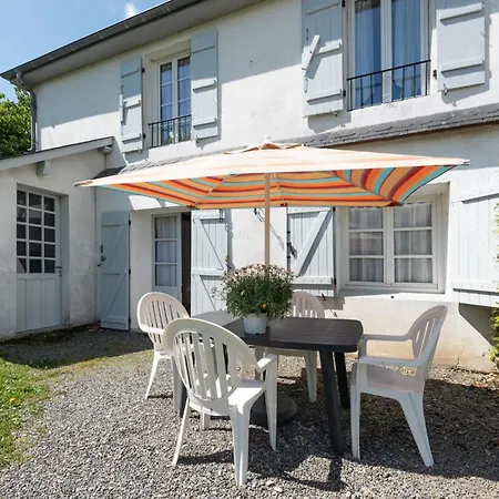 La Maison Des